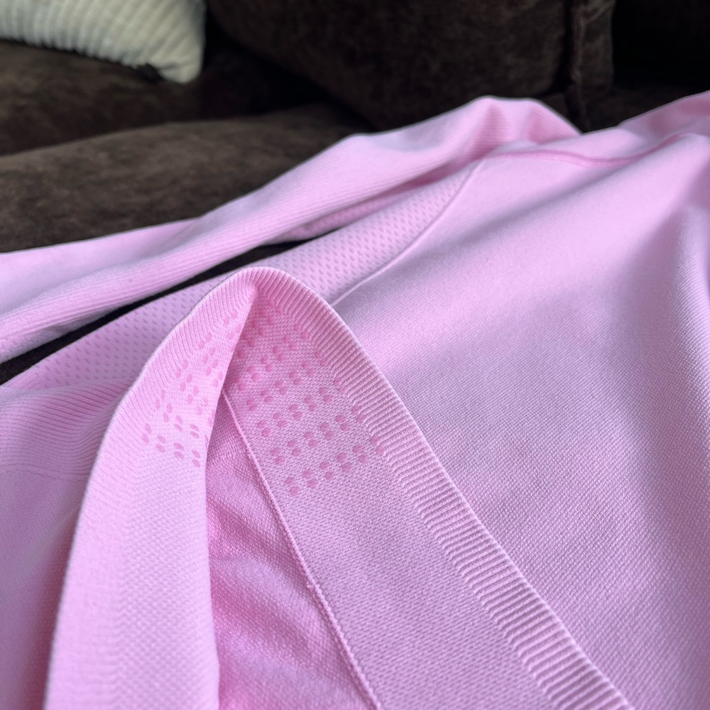 Halfdays pink sweatshirt fits like XS / S - Picture 7 of 9